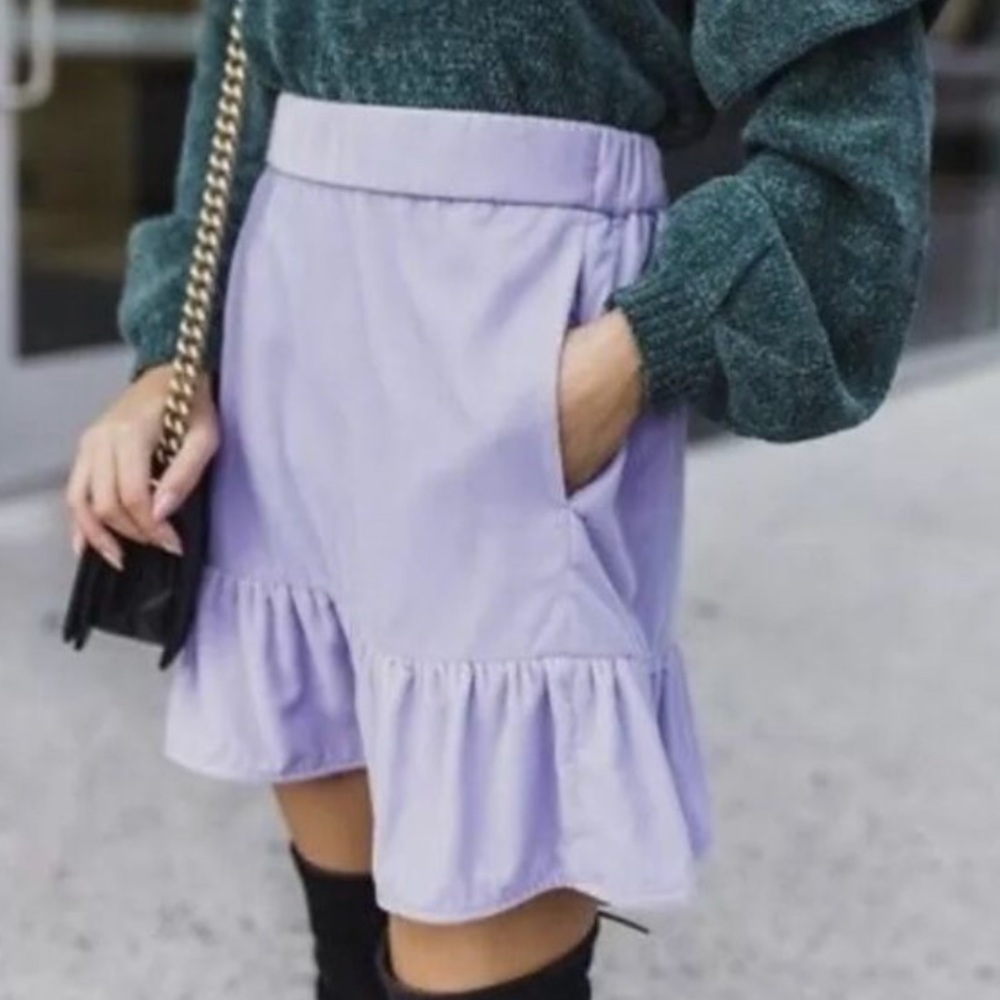 3/$25 🌟 J. Crew Velvet Skirt